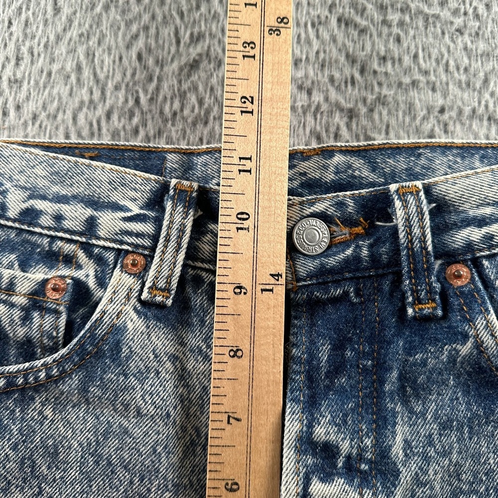 Vtg Levis 501 Jean Shorts Mens 31(30‎ Fit) Stonewash Denim Made in USA Y2K - Picture 4 of 10